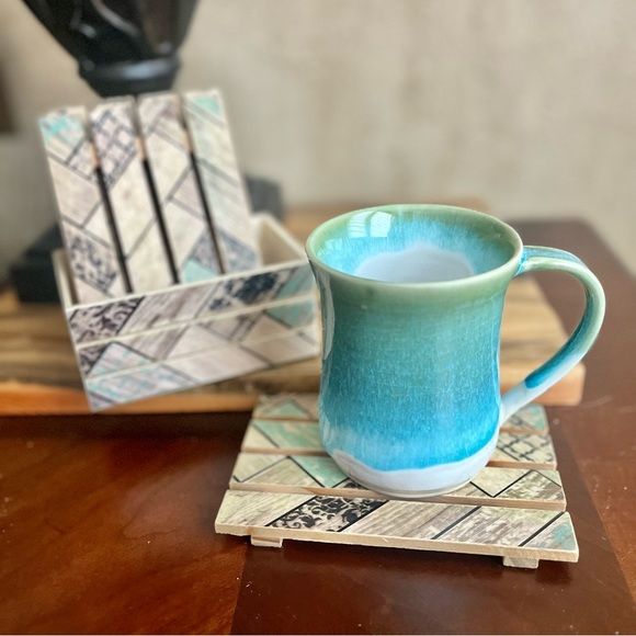 Mini Pallet & Crate Coaster Set colorful ship lap. 4 Coasters w/ crate - Picture 2 of 6